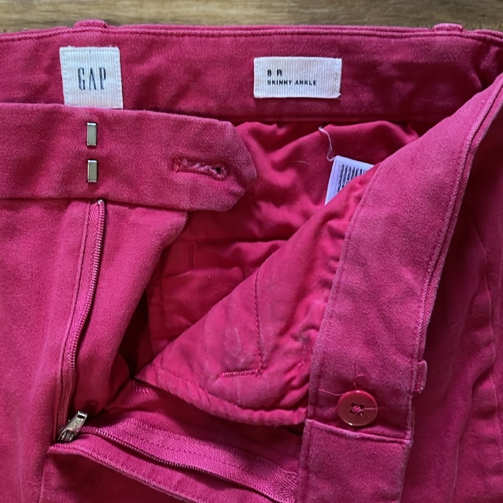GAP Pink Ankle Cropped Pants - Picture 3 of 4